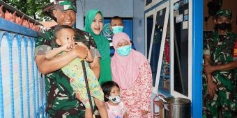 Danrem 084/BJ dan Ketua Persit KCK Koorcab Rem 084 Kunjungi Anak Stunting di Jambangan Surabaya