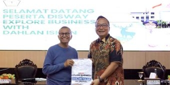 Dahlan Iskan Kunjungi Kota Pudak, Wakil Bupati Gresik Jabarkan Pelbagai Potensi Lokal