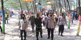 Pengunjung Membeludak, Pengelola Wisata di Tuban Diminta Perketat Prokes