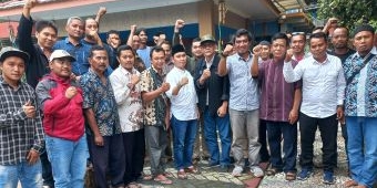 Ngopi Bareng Masyarakat Pinggir Hutan, Gus Barra Serap Aspirasi