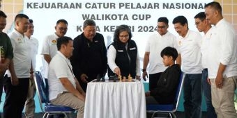 Zanariah Buka Kejuaraan Nasional Catur Pelajar Wali Kota Cup