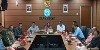 melarang-investigasi-dewan-pers-tolak-draf-revisi-uu-penyiaran