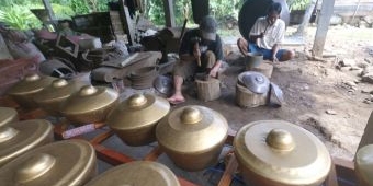 Begini Cara Pengrajin Gamelan Jombang Bertahan di Zaman Now
