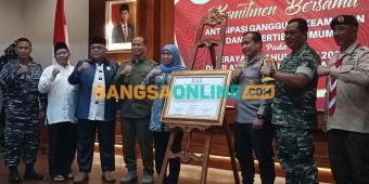 Bersama Pangdam V/Brawijaya dan Kapolda Jatim, Gubernur Khofifah Komitmen Amankan Malam Tahun Baru