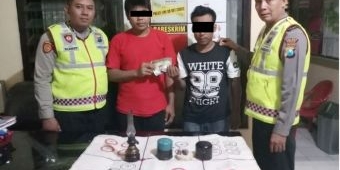 Judi Dadu Saat Ramadan, 2 Warga Kedamean Gresik Dibekuk Polisi