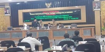 Bahas Raperda APBD 2026, DPRD Situbondo Soroti Data Kepegawaian