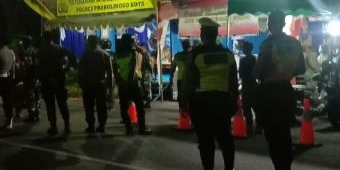 Mengaku Punya Keluarga di Polda Metro, Seorang Pria Menolak Dirazia Prokes