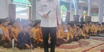 Menko Polkam Djamari Chaniago: Siapa Santri Amanatul Ummah yang Ingin Jadi Presiden