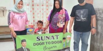 Anggota DPRD Jatim Samsul Arifin Beri Layanan Sunat Door to Door