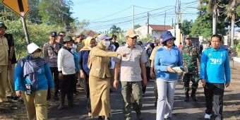 Tanam Puluhan Bibit Tabebuya, Pemkot Probolinggo Ubah Bekas TPS Jadi Lebih Asri