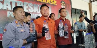 Polres Jombang Gagalkan Peredaran 115 Botol Arak Ilegal Asal Purwodadi