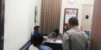 Duda Anak 4 Selingkuhi Istri Orang, Digerebek Warga Muharto Malang