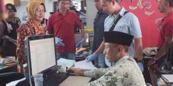 Tim Saber Pungli Jember Tangkap Pejabat Disperindag, Kepergok Pungut Bantuan UMKM