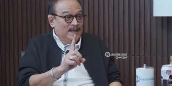 Eros Gak Sampai Hati pada Yusril Profesor, Zulkifli,  Airlangga, Minta Jangan Cium Tangan Gibran