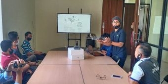 Dispertabun Kabupaten Kediri Gelar Pelatihan Operasional Drone untuk Pemetaan Lahan Pertanian