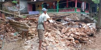 Diterjang Badai, Satu Dapur Rumah di Desa Mlati Pacitan Rata dengan Tanah