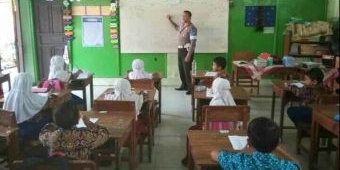 Tuntutan Belum Dipenuhi Bupati, Ribuan Guru di Lamongan Mogok Ngajar