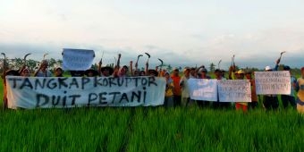 Puluhan Petani Lumajang Gelar Aksi Dukung KPK Usut Tuntas Dugaan Korupsi di Kementan