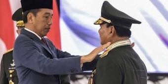 Sematkan Pangkat Jenderal Kehormatan Prabowo, Sekjen Gerindra: Terharu dan Bangga​