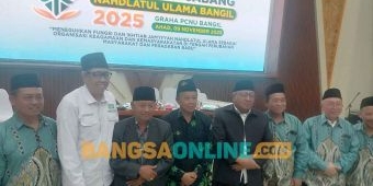 KH Junaedi Sholeh dan Eddy Supriyanto Pimpin PCNU Bangil