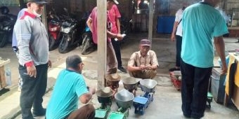 Pendapatan Tera Alat Timbang Pemkab Gresik Lampaui Target