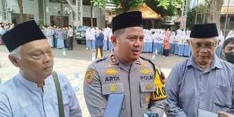 Tingginya Angka Kecelakaan di Kalangan Pelajar, Polres Jombang Gelar Coaching Clinic di Tebuireng