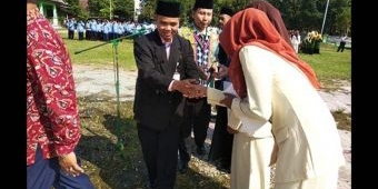 Peringati Hardiknas, Camat Senori Singgung Pentingnya Dukungan Infrastruktur Pendidikan
