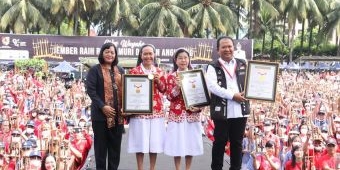 Gebyar Angklung Jember Catatkan Rekor Muri