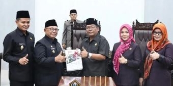 Bupati Rijanto Apresiasi DPRD atas Pengesahan Enam Perda Strategis untuk Kemajuan Kabupaten Blitar