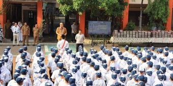 969 Siswa SMPN 1 Gresik Terima Program MBG