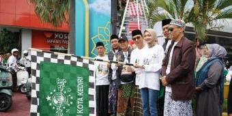 Peringati HSN 2025, Wali Kota Kediri Ikuti Touring Religi Bersama Sejumlah Komunitas Motor