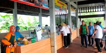 Wali Kota Surabaya Resmikan Sentra Kuliner Mangrove