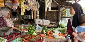 Daftar Harga Sembako Jatim Senin 16 Juni 2025: Bawang Merah Rp40.002/kg, Cabai Rawit Rp40.425/kg