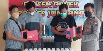 Polisi Tangkap Dua Pengedar dan Sita Puluhan Ribu Pil Koplo di Jombang