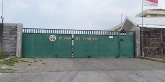 Pasca Kebakaran, Karyawan PT Jawa Lily Furniture Probolinggo Diliburkan