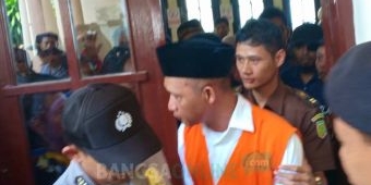 Sidang Perdana Aktivis Anti Korupsi Digelar di PN Blitar