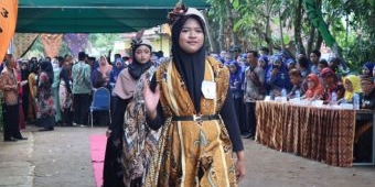 Peringati Hari Batik Nasional, Pondok Pesantren Sumber Bungur Pamekasan Gelar Karnaval Batik