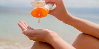 Anti Belang, ini Tips Memilih Sunscreen untuk Kulit Sensitif