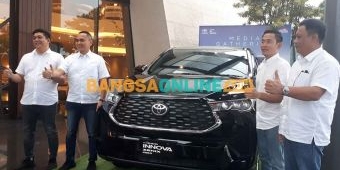 Auto2000 Permudah Masyarakat Miliki All New Kijang Innova Zenix