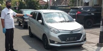 Pecahkan Kaca Mobil, Komplotan Rampok di Ponorogo Gasak Uang Rp 170 Juta Milik Pengusaha Rokok