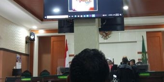 PN Sidoarjo Kembali Gelar Sidang Kasus Kakek yang Masuki Rumahnya Sendiri