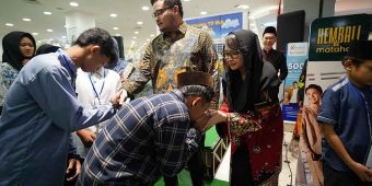 Mas Dhito dan Mbak Cicha Ajak 200 Anak Yatim Belanja Baju Lebaran di Kediri Town Square