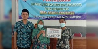 Pemdes Dermolemahbang Lamongan Salurkan BLT-DD Tahap Pertama