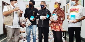 BHS Bagikan Puluhan Ribu Paket Daging Kurban untuk Warga Terdampak Covid-19