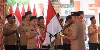 Dilantik Jadi Ketua Mabicab Pramuka 2025-2030, Bupati Mojokerto Tegaskan Peran Karakter Bangsa