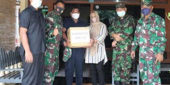 Dua Anggota Kodim Ngawi yang Sakit Dijenguk Kasdim dan Pengurus Persit Kartika Chandra Kirana
