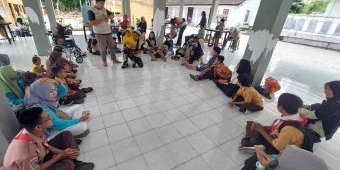 Gusdurian Mojokutho Gelar Belajar di Luar Ruang Bersama Siswa SLB