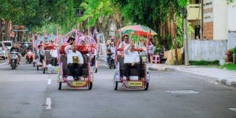 Kirab Adipura Naik Becak Listrik, Bupati dan Wabup Gresik Apresiasi Pasukan Kebersihan