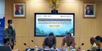 PLTS akan Dibangun di Seluruh Jalan Tol Milik PT Jasa Marga