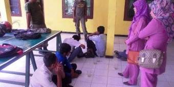 Membolos, 12 Pelajar di Lamongan Terjaring Razia Satpol PP